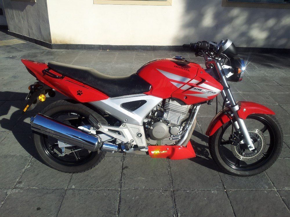honda-twister-cbx-250-8766-MLA20007058388_112013-F.jpg