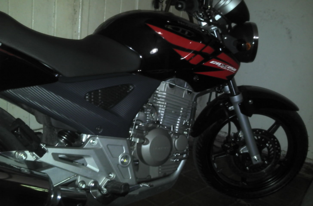 tw carbono.jpg