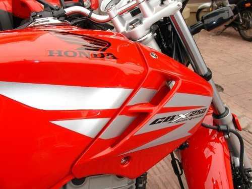 calcos-para-honda-cbx-250-twister-moto-roja-calco-gris_MLA-O-2995335123_082012.jpg