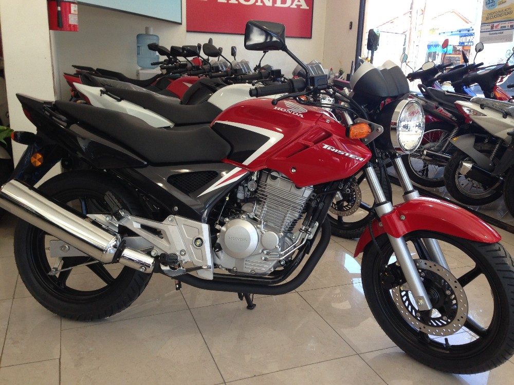 moto-nueva-honda-twister-cbx-250-0km-2014-motoplanet-9344-MLA20015355970_122013-F.jpg