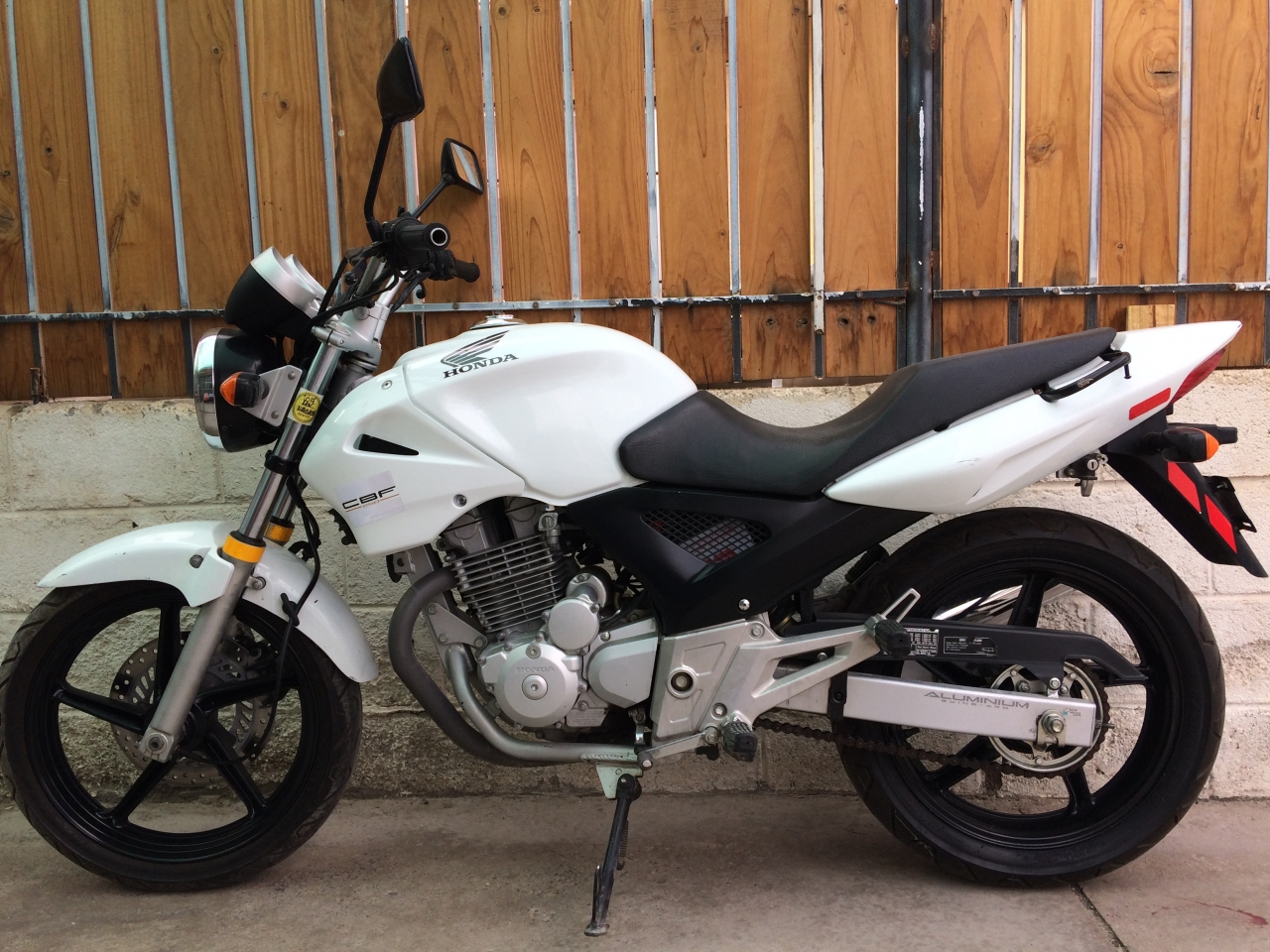 CBF250 1.JPG