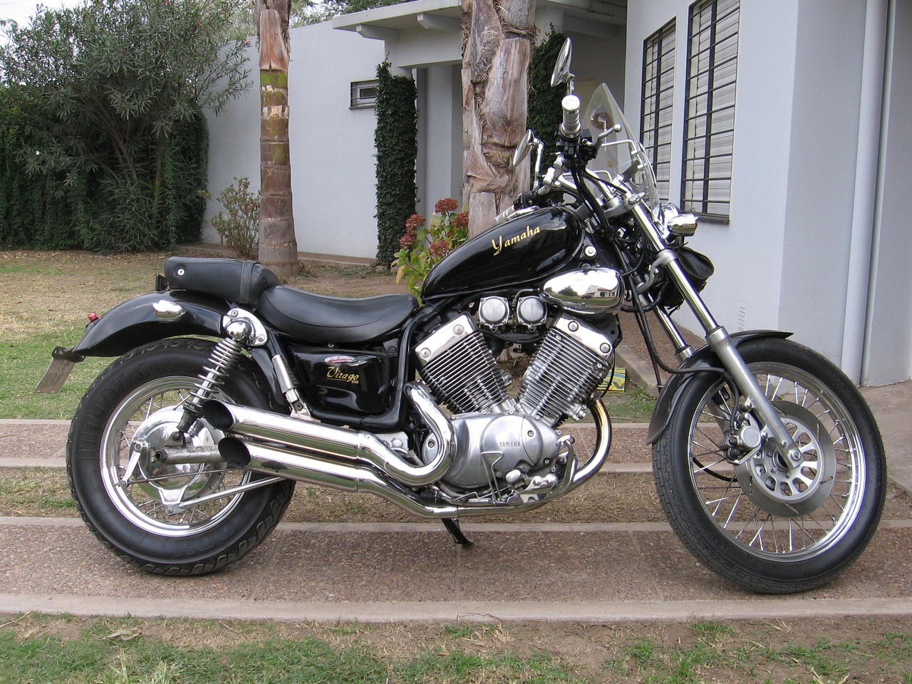 20110528_Virago_2-1280.jpg