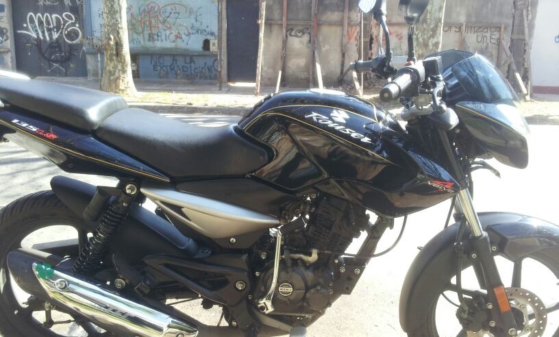 bajaj-rouser-135-2012-12300km_MLA-F-4895936772_082013.jpg