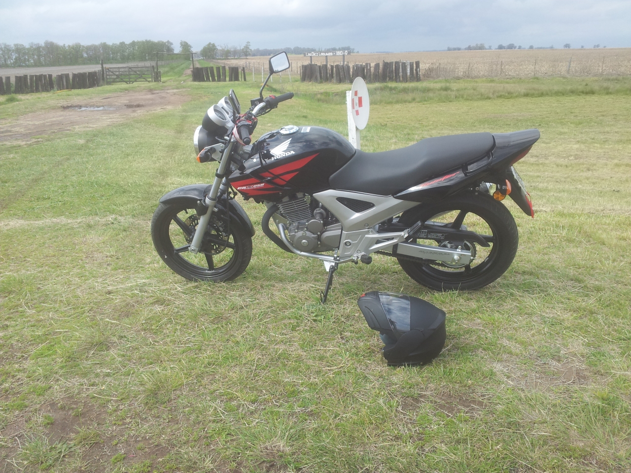 IMG-20131013-WA0000.jpg