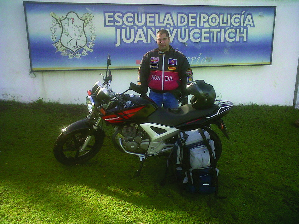 Honda CBX250 Twister - Vucetich.jpg