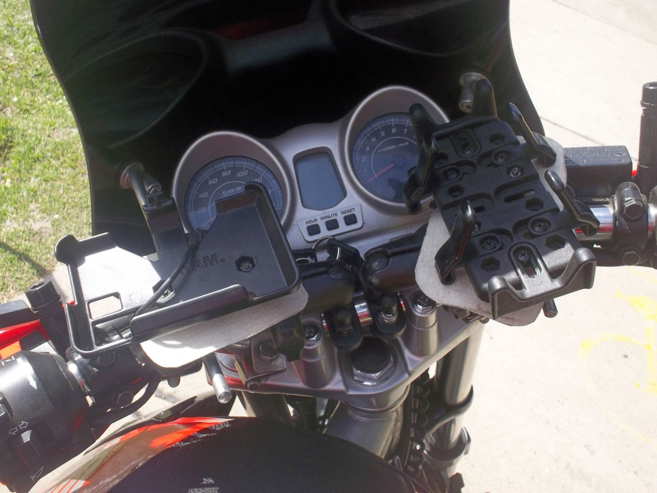 Garras GPS - BB.jpg