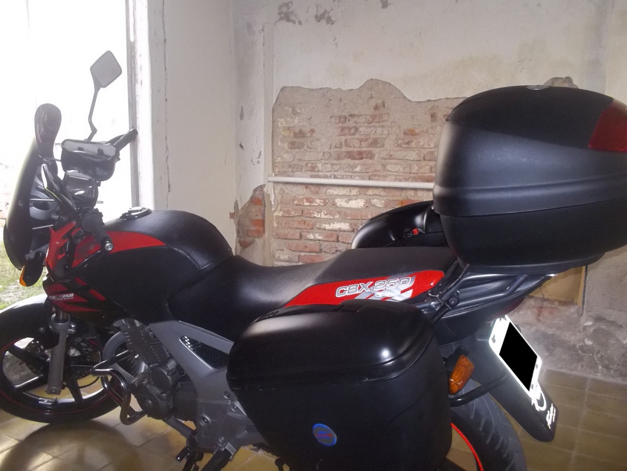 Vista Lateral Valijas.jpg