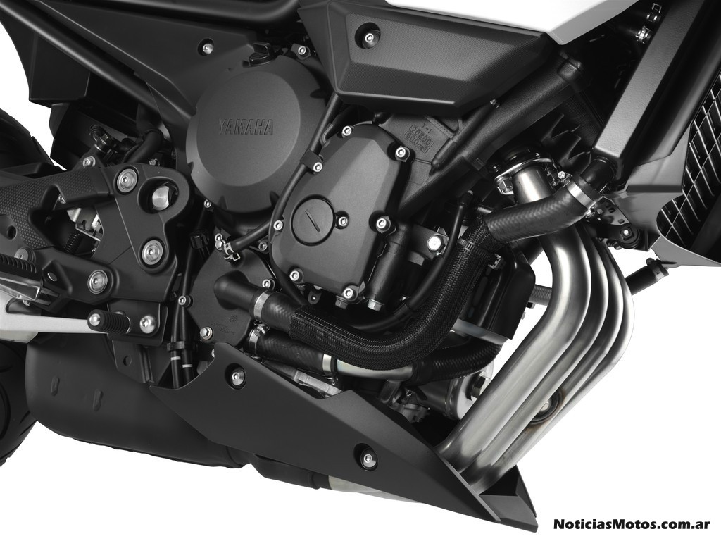 Yamaha XJ6 Diversion 2013