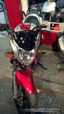 Motomel Sirius 200 copia de la FZ16