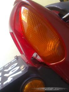 Cambiar Foco luz trasera Honda Biz