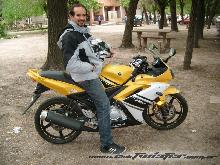 Hola gente !!! me presento c/una Yamaha R15